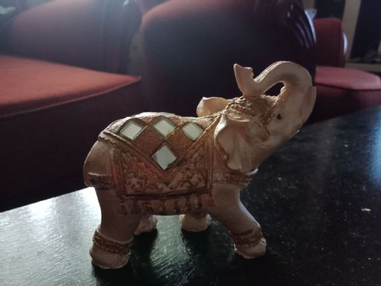   SUVENIR NGA INDIA ELEFANT ME PASQYRA NE ALLCI NGA- PUNIMEARTISTIKE.COM